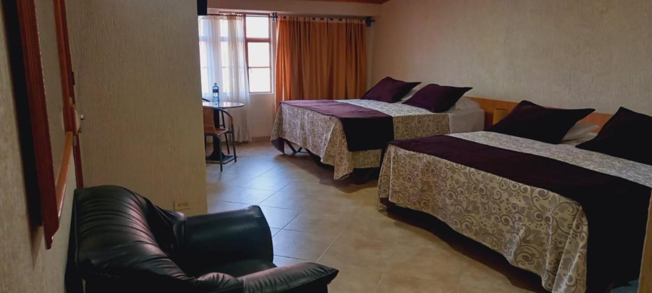 Hoteles Bogota Inn Colonial Buitenkant foto